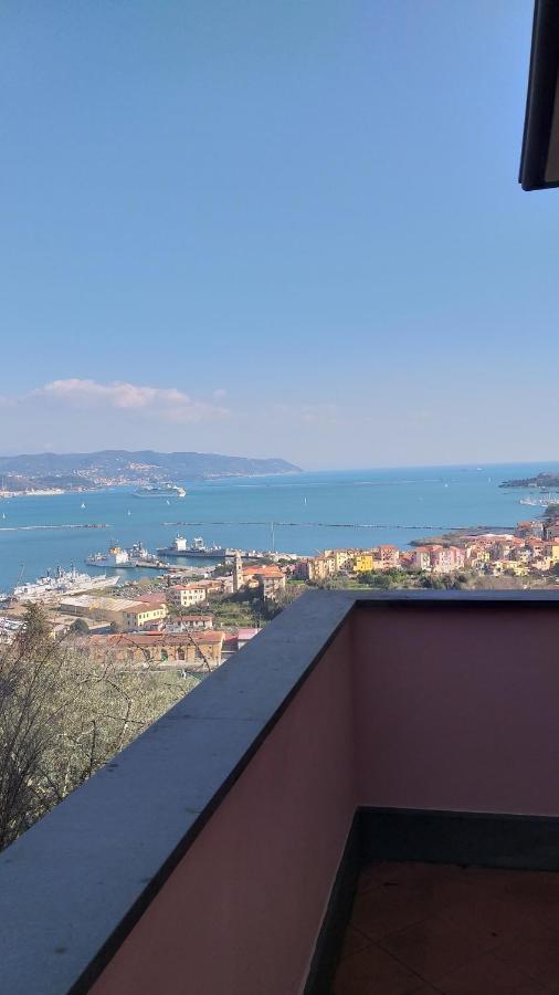 Villa Il Pettirosso لا سبيتسْيا المظهر الخارجي الصورة