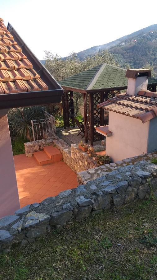 Villa Il Pettirosso لا سبيتسْيا المظهر الخارجي الصورة