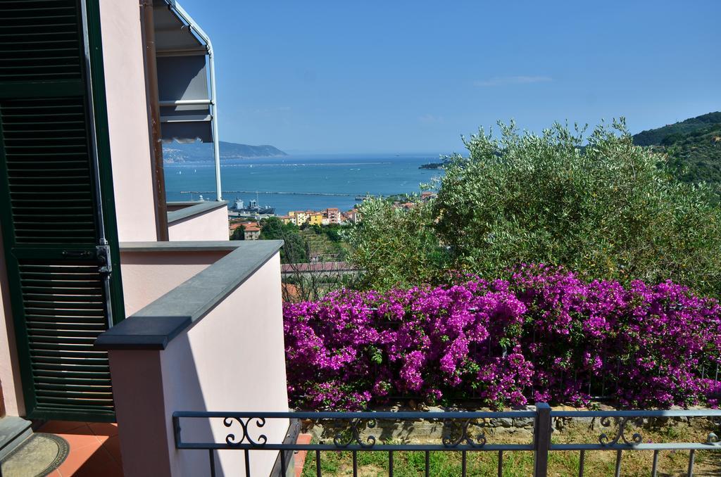 Villa Il Pettirosso لا سبيتسْيا المظهر الخارجي الصورة